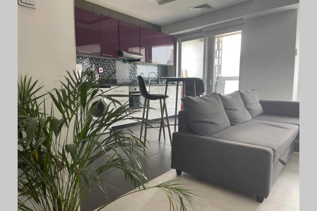 Cayan Tower Luxury Apartment With Sea View Dubai Exterior photo